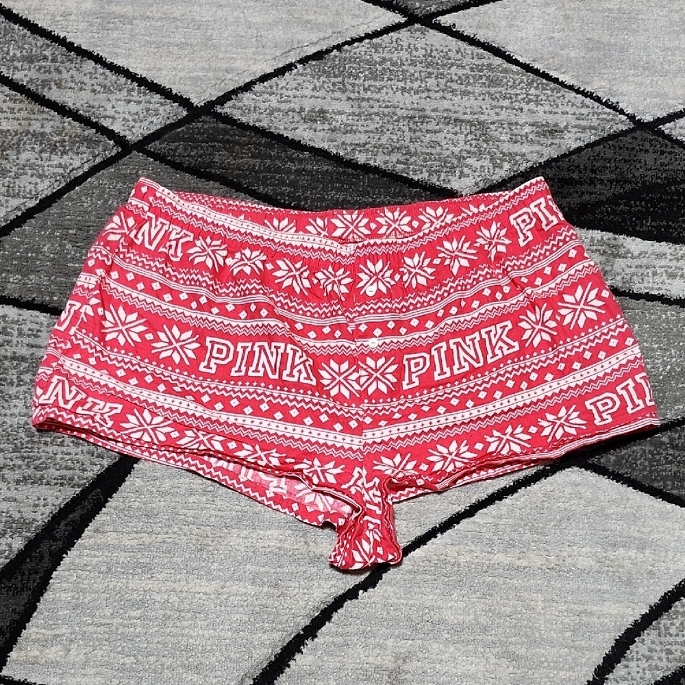 VS PINK 2015 FAIR ISLE RED I ONLY SLEEP IN PINK LOUNGE SHORTS